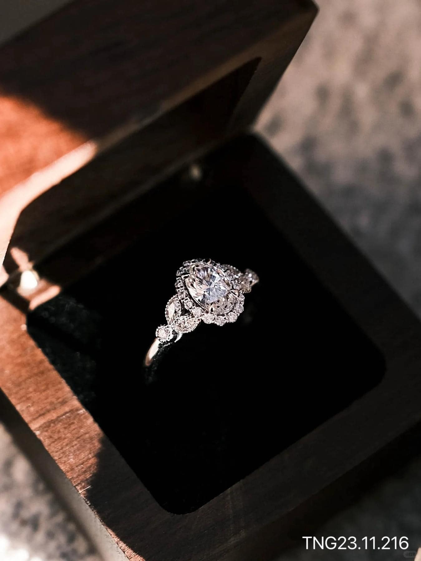 thiet-ke-trang-suc-skymond-02