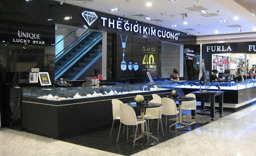 nhan-cuoi-the-gioi-kim-cuong