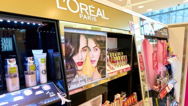 Tập đoàn L'Oréal công bố doanh thu vượt mức 22 tỷ USD trong 6 tháng đầu năm 2023