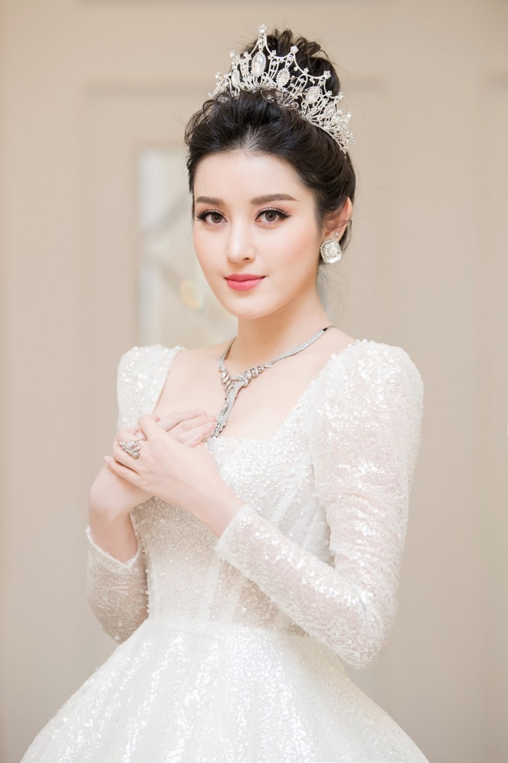 sự kiện ra mắt BST The Eternity