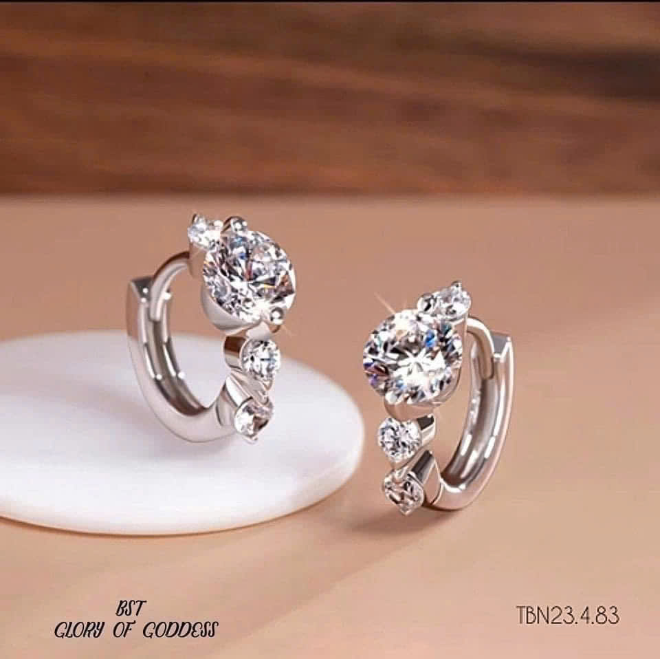 ly-do-trang-suc-bach-kim-duoc-ua-chuong-7