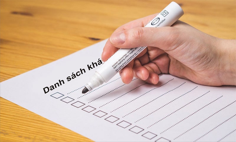 danh-sach-khach-moi-chuan-bi-cho-dam-cuoi