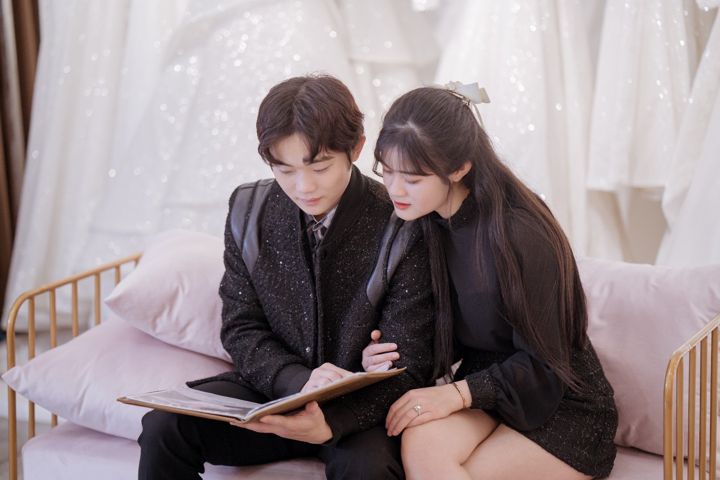 chọn trang phục cưới